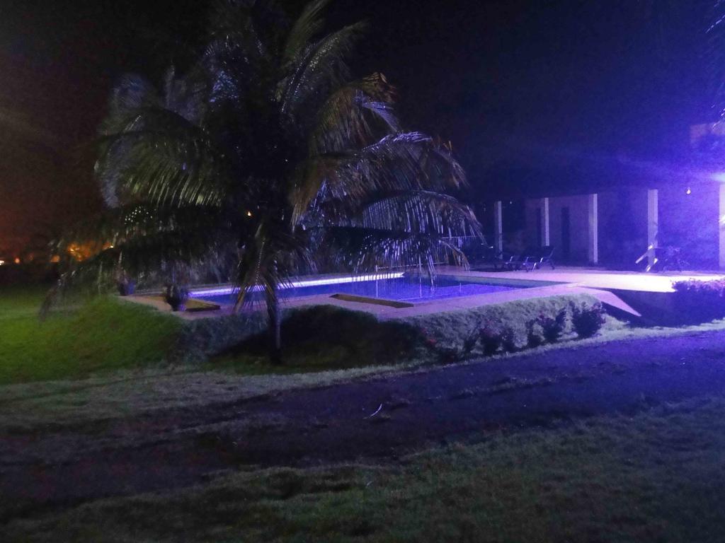 Hotel Marathi Park Rondonópolis Buitenkant foto