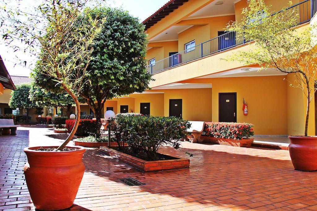 Hotel Marathi Park Rondonópolis Buitenkant foto