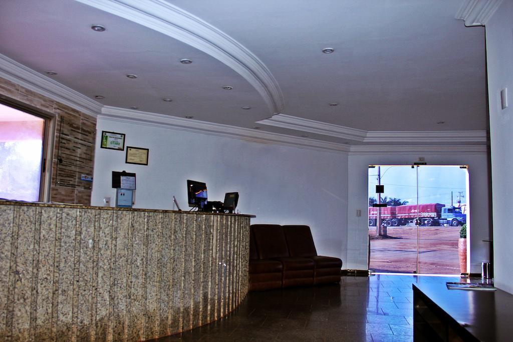 Hotel Marathi Park Rondonópolis Buitenkant foto