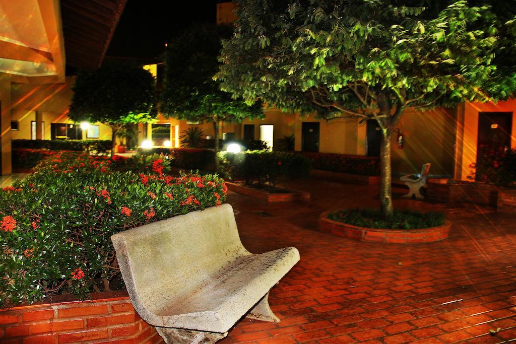 Hotel Marathi Park Rondonópolis Buitenkant foto